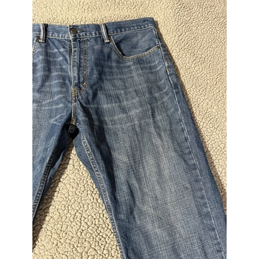 Levi's 559 Jeans Men's 38x30 Blue Light Wash Denim Relaxed Fit Straight Leg